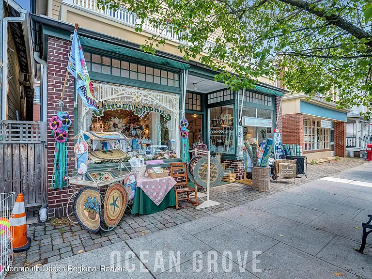 26 Atlantic Ave — Photo 60