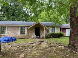 1736 Brookhollow Cir, Jackson, MS 39212