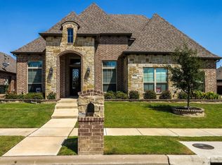 8344 Saddlebrook Dr, North Richland Hills, TX 76182