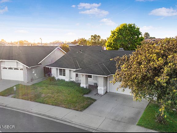 4th image of 1360 Village Meadows Dr