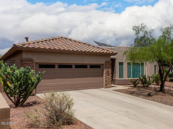 3rd image of 2404 W Tortolita Bluffs Dr