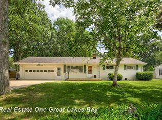 8171 Geddes Rd, Saginaw, MI 48609