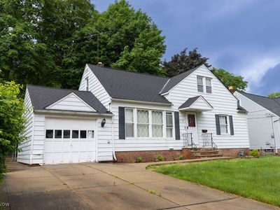 1114 W Miner Rd, Mayfield Heights, OH, 44124