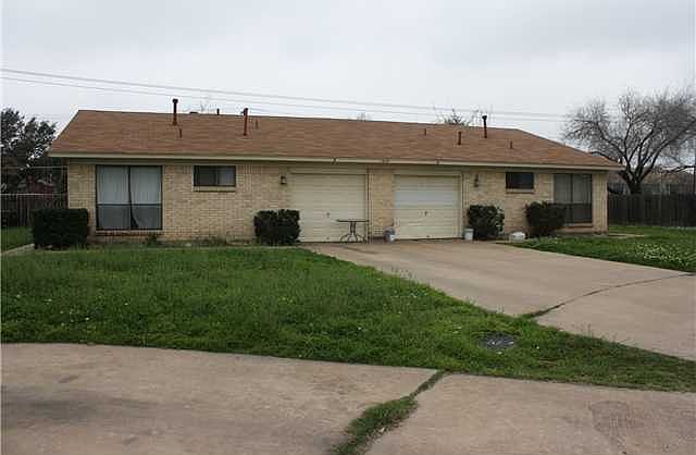 1st image of 1201 Westcott Dr