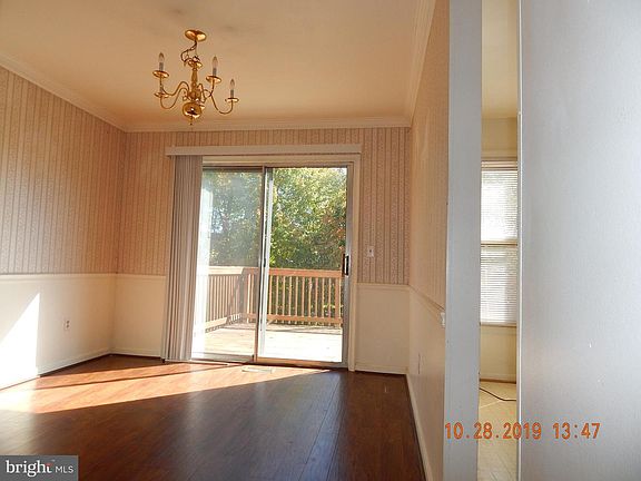 4th image of 10505 Greta Lynn Ct