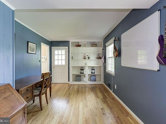 5th image of 11915 Renwood Ln