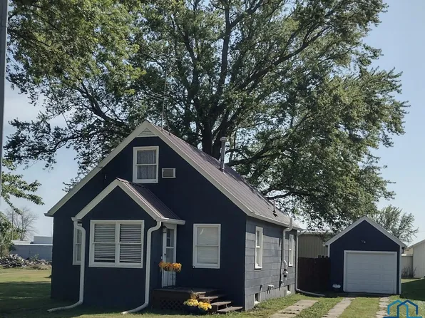 404 Fletcher Ave, Archer, IA 51231