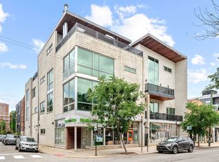 1555 W Pearson St APT D, Chicago, IL 60642