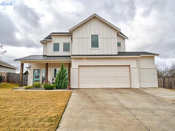 2nd image of 18205 Chisholm Creek Farm Ln