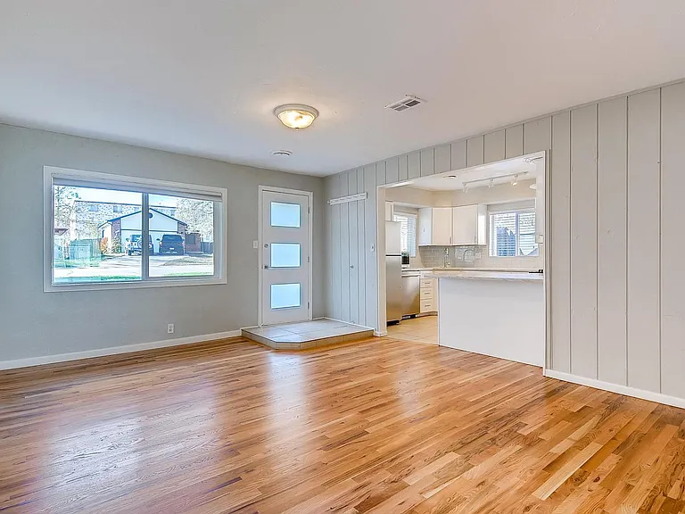 3358 S Emerson St — Photo 6