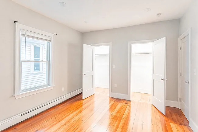394 Centre St #3 — Photo 17