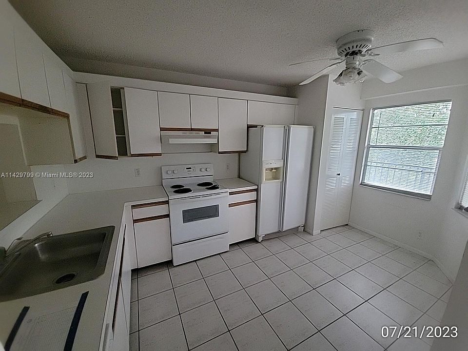 2nd image of 1251 SW 125th Ave APT 409T