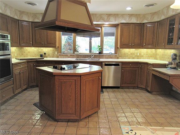 2nd image of 14144 Sunnyside Dr