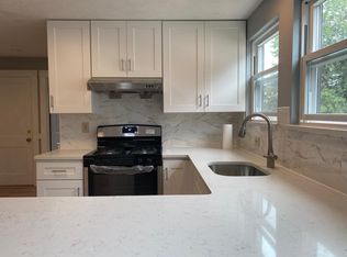 152 Fayette St #2, Quincy, MA 02170