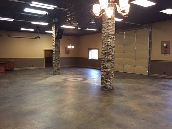 5th image of 2525 Highway 48