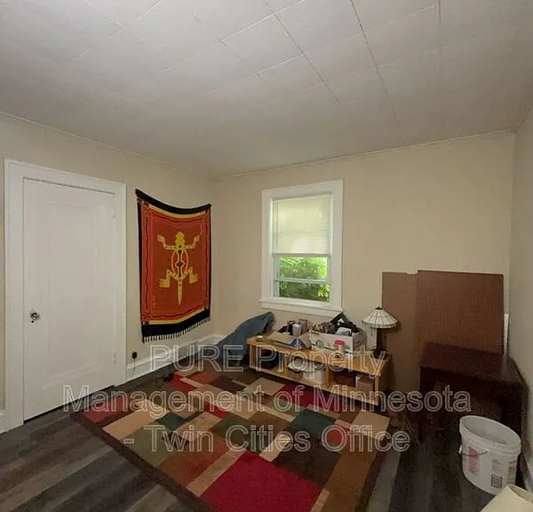 237 Cedar Lake Rd N #2 — Photo 16