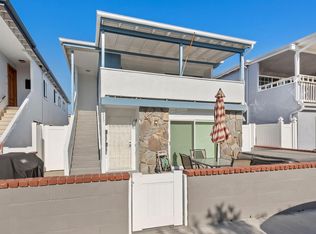 117 33rd St APT B, Newport Beach, CA 92663