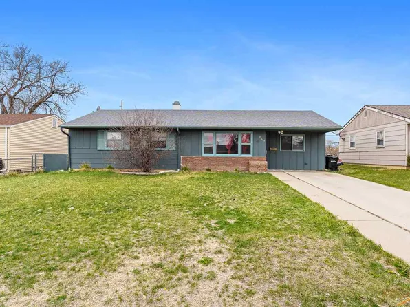 2517 Laurel Ave, Rapid City, SD 57701