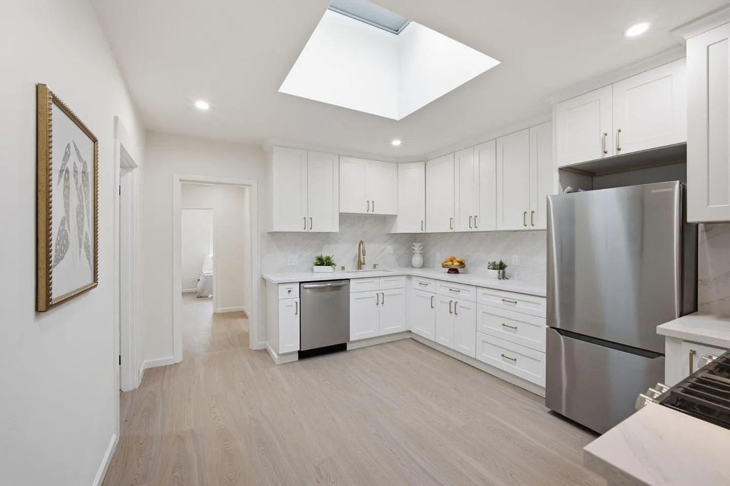 518 Athens St - Photo 4