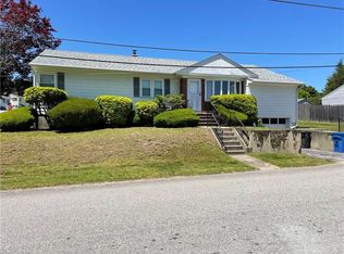 6 Burr St, Cranston, RI 02920