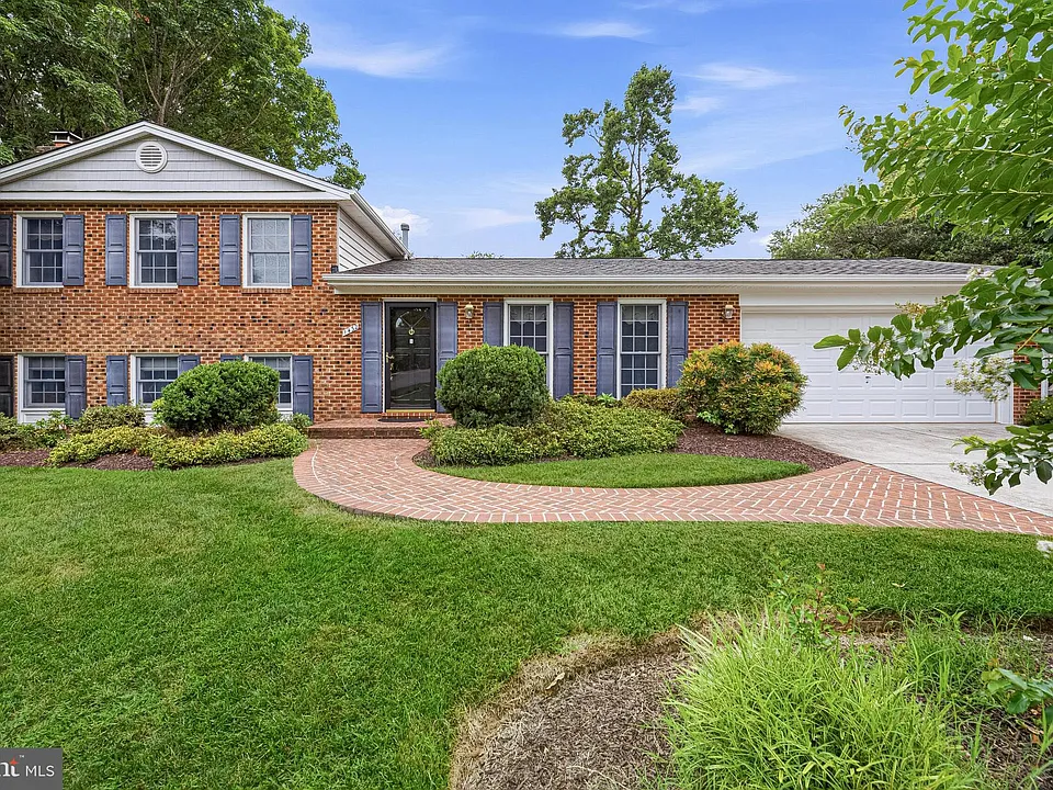 1432 Filene Ct