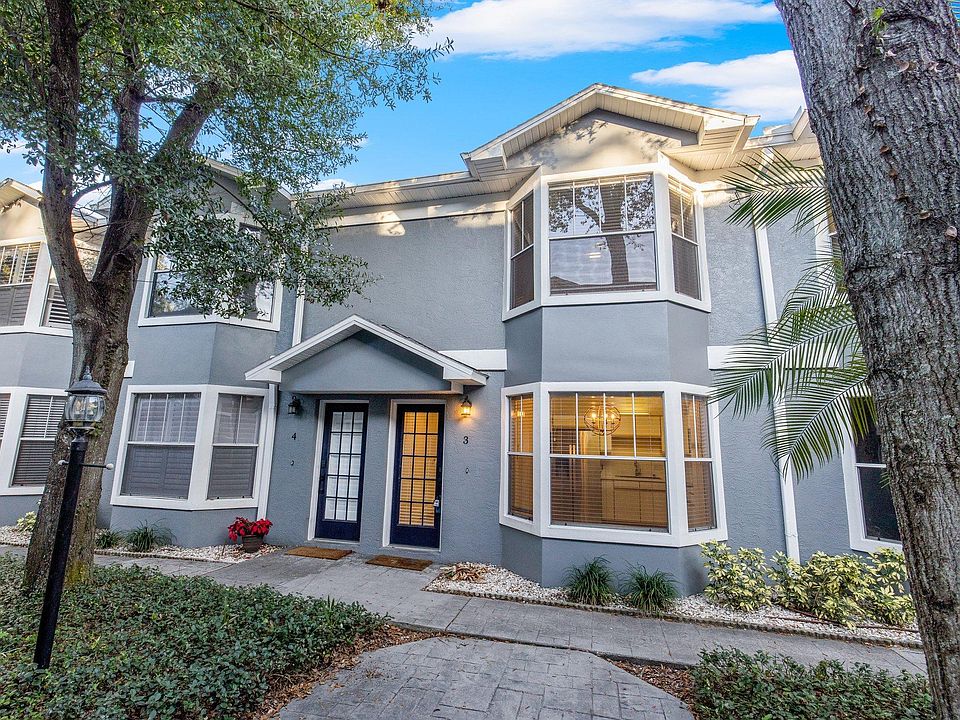 Small gated community with 2 parking spots