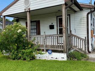 714 Santee St, Port Neches, TX 77651