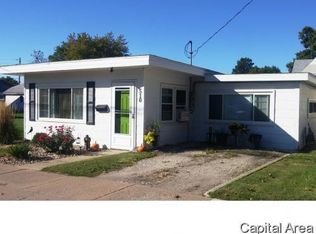 510 W 1st Ave, Monmouth, IL 61462