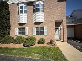 820 Libal St APT 13, De Pere, WI 54115
