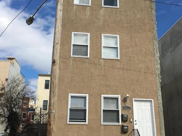1709 Page St, Philadelphia, PA 19121