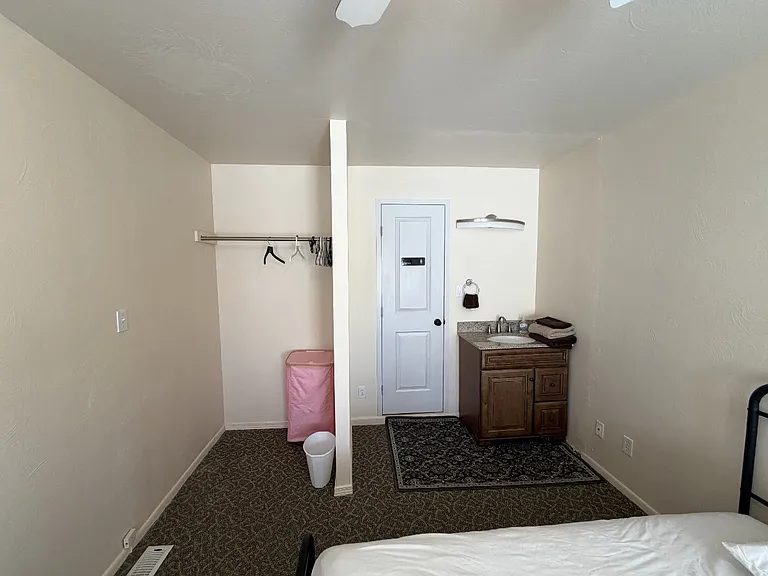 429 Linda Vista Dr — Photo 10