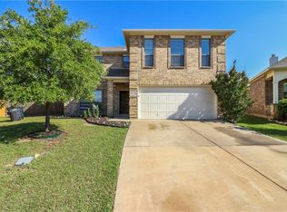 6745 Friendsway Dr, Fort Worth, TX 76137