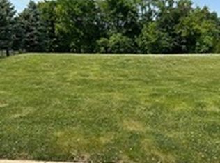 30W170 Whitney Rd, West Chicago, IL 60185