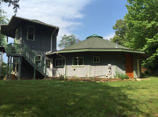 1231 Krishna Rd, Sandy Ridge, NC 27046