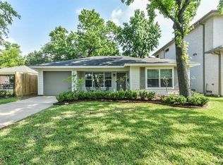 4404 Valerie St, Bellaire, TX 77401