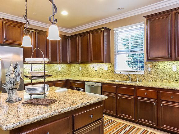 4th image of 8148 Quartz St