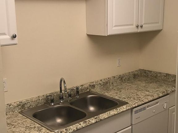 3rd image of 3618 W Lykes Ave APT 101