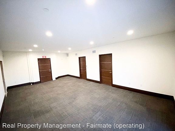 4th image of 418 E Las Tunas Dr #3