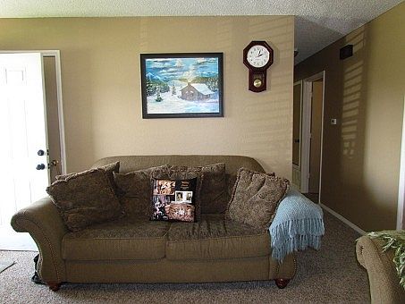 5th image of 227 Eastmanor Dr