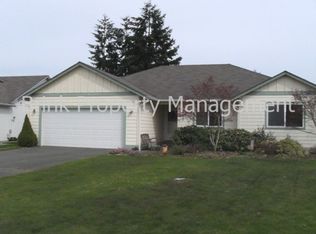 307 Dereks Pl, Pacific, WA 98047