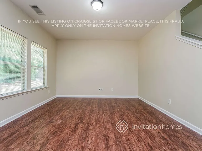3447 Rosebud Park Dr — Photo 14