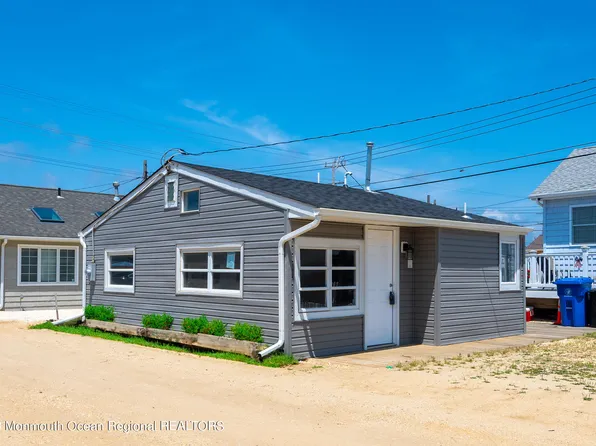 34 E Crane Way, Lavallette, NJ 08735