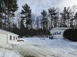 647 Dover Rd, Dexter, ME 04930