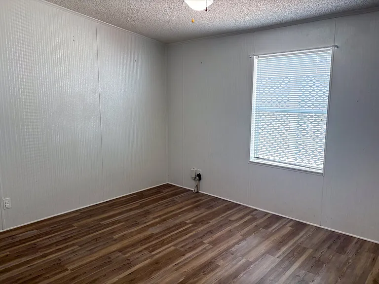 3510 Petticoat Jct — Photo 23