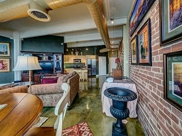 408 S Front St APT 312, Memphis, TN 38103