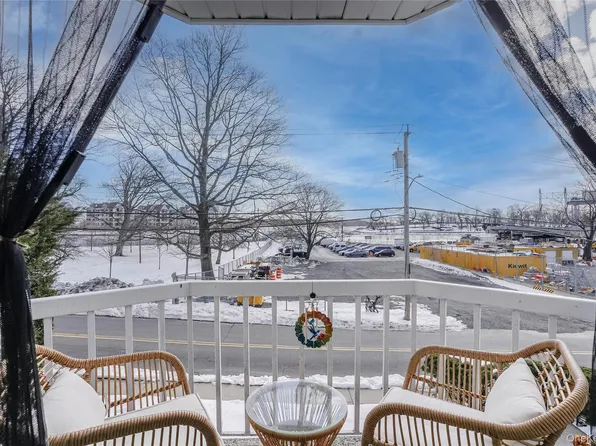 37 Harbor Lane #2C, New Rochelle, NY 10805