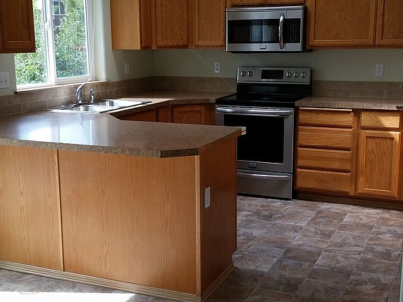 5th image of 518 E Connie Ray Ave