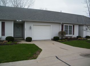 609 Villa East Dr #3, Fairport Harbor, OH 44077