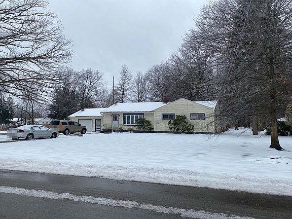 2nd image of 3674 Valacamp Ave SE