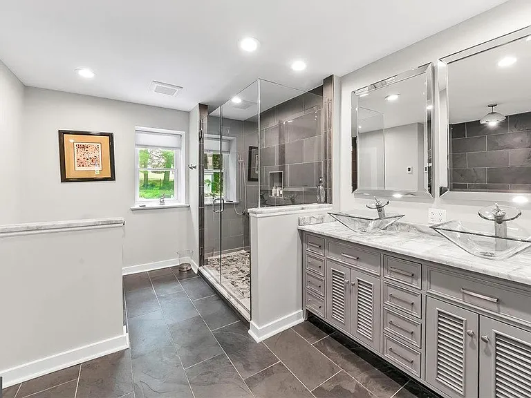 482 Gypsy Ln — Photo 25